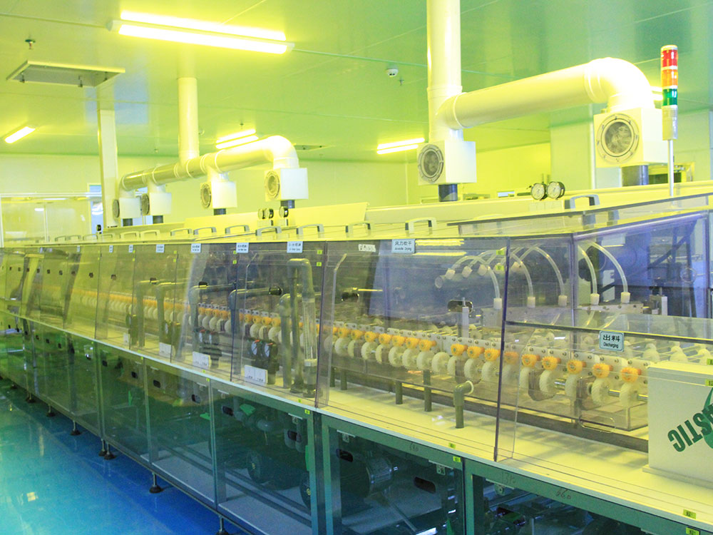 LCD production line